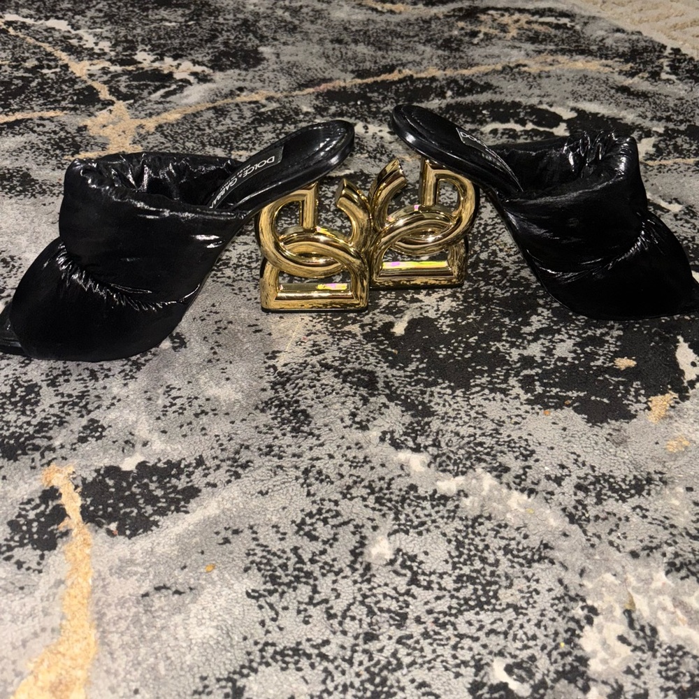 Dolce & Gabbana Black and Gold Heels